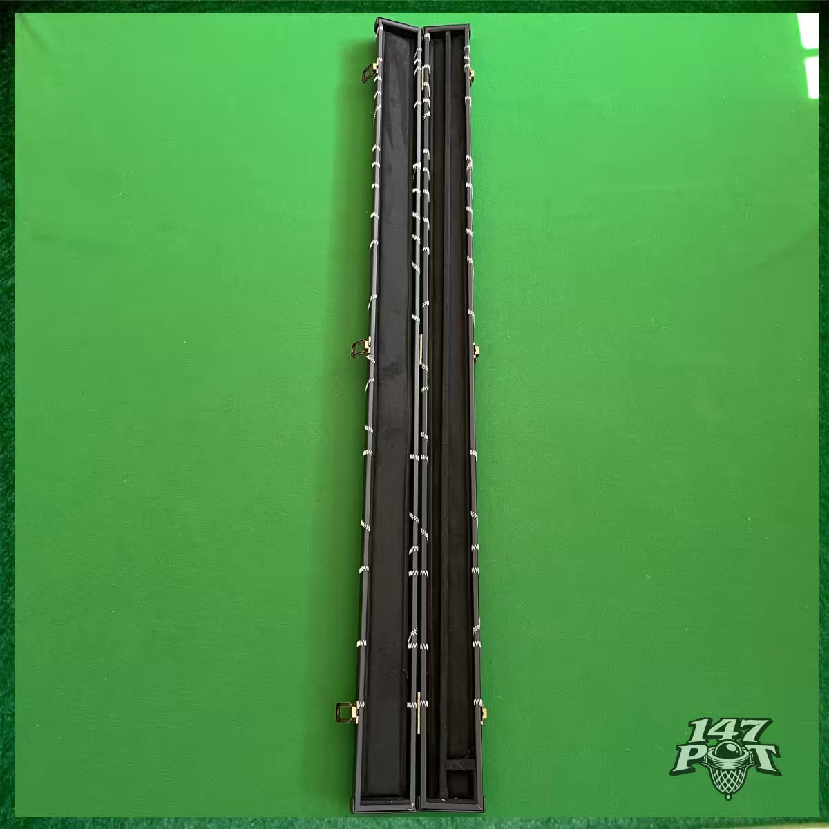 Black & White Laced Leatherette 3/4 Length 57/58" Snooker/Pool Cue Case :: Max 117cm Shaft