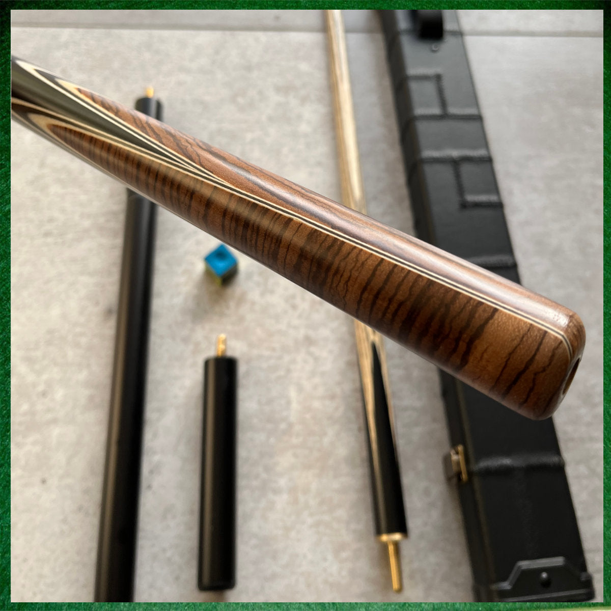 57" Snooker/Pool Cue + Case + Extensions Bundle :: Premium Dark Tan Style