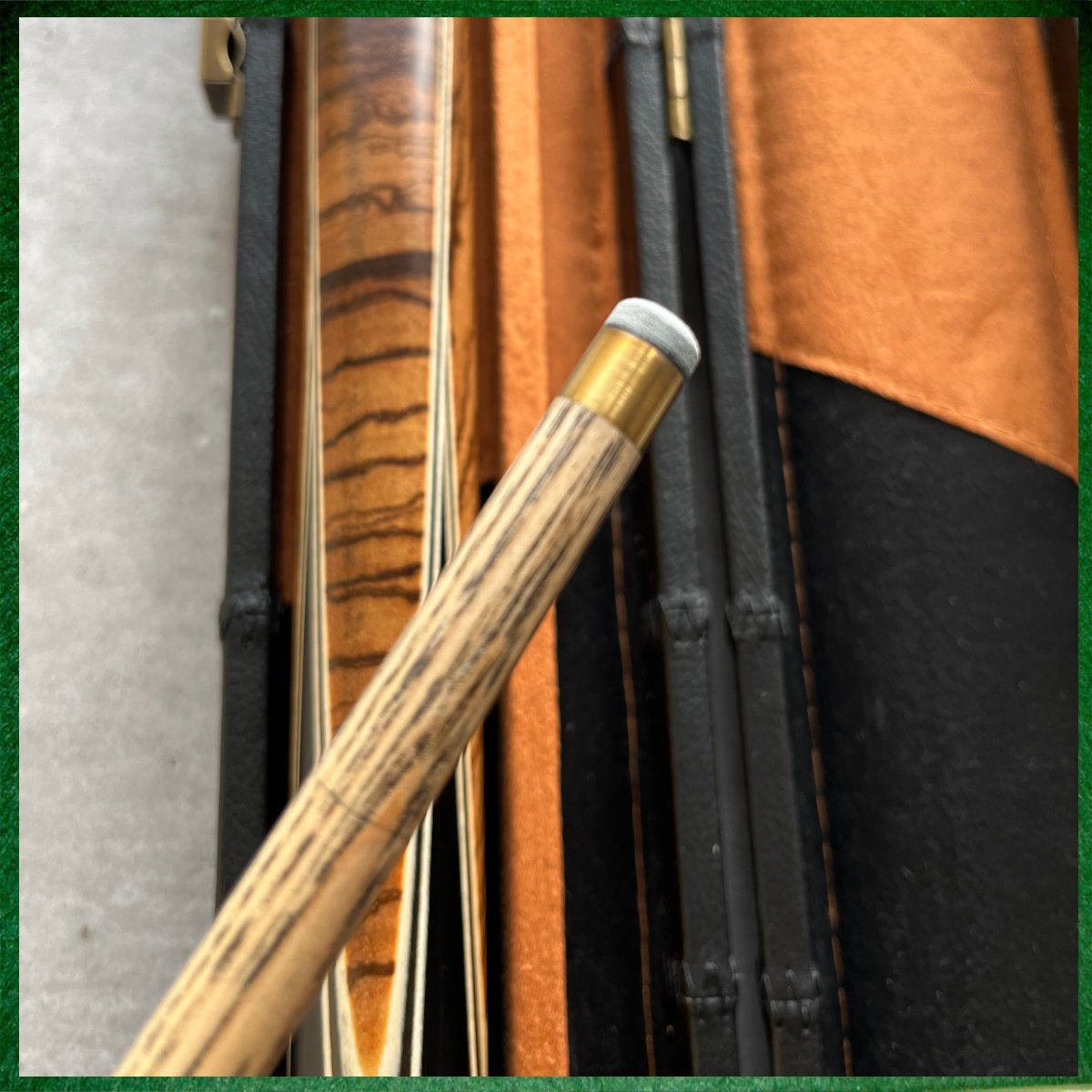 57" Snooker/Pool Cue + Case + Extensions Bundle :: Premium Dark Tan Style