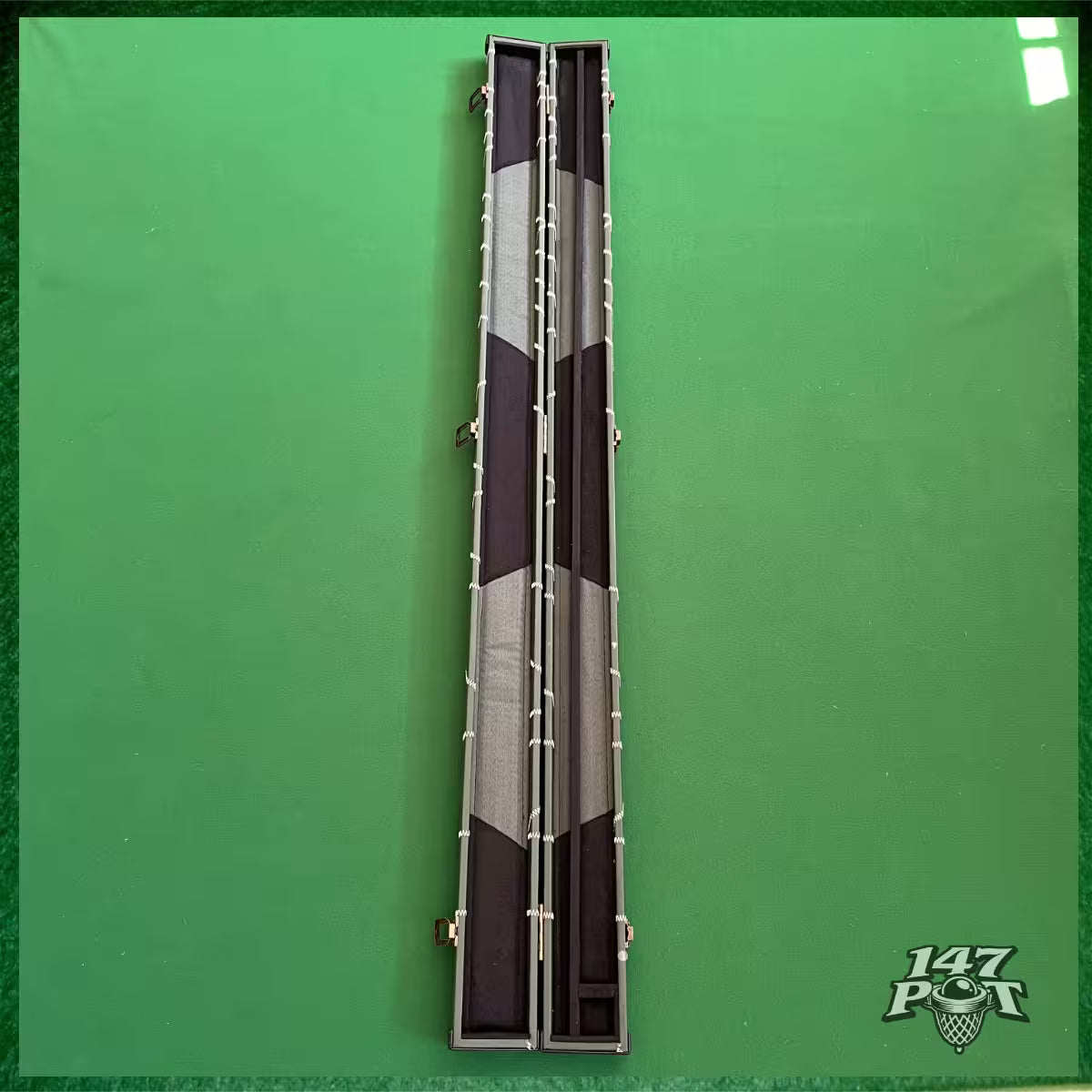 Green & White Laced Leatherette 3/4 Length 57/58" Snooker/Pool Cue Case :: Max 117cm Shaft